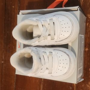 Baby crib Nike Air Force 1